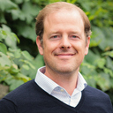 Dr. Maximilian Schroth